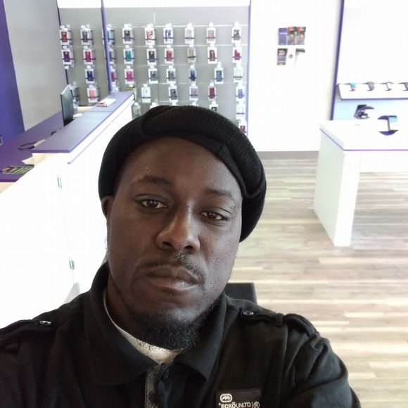 Meet your Posher, Kevin - Picture 1 of 1